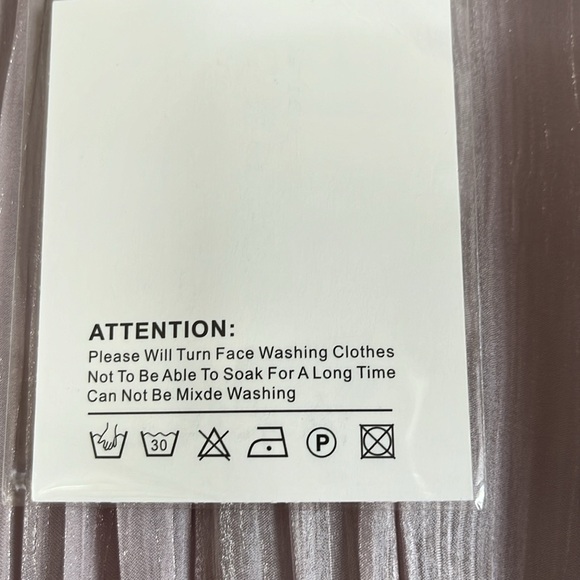 NEW - Women’s lilac long sleeve dress - Picture 5 of 5